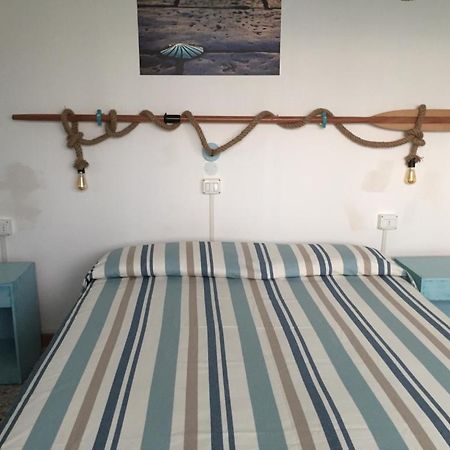 Il Rifugio Del Pescatore Apartment Римини Екстериор снимка