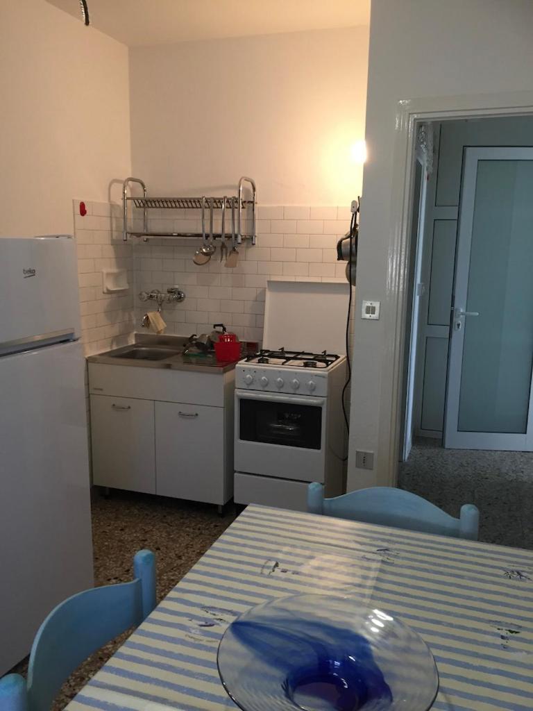 Il Rifugio Del Pescatore Apartment Римини Екстериор снимка